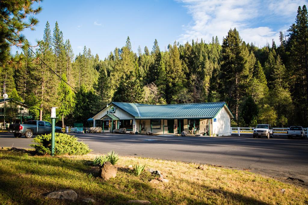 Yosemite Lakes Bunkhouse Cabin 27 Harden Flat Exterior foto