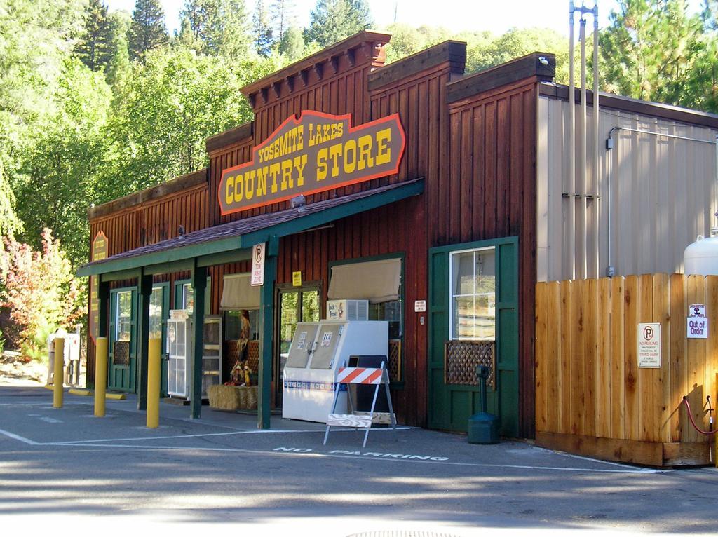 Yosemite Lakes Bunkhouse Cabin 27 Harden Flat Exterior foto
